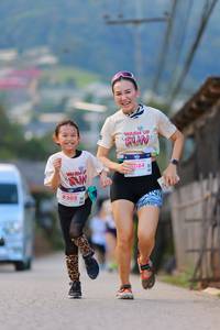 BIB: 8202, 084
                            <button type="button" onclick="openModal(18969648)" class="btn btn-primary btn-sm float-right btn-popup" data-toggle="modal" data-target=".modal-high-quality">
                        <i class="fas fa-shopping-cart"></i> Add to Cart
                    </button>
                                            <button type="button" onclick="isThisMe(18969648, true)" class="btn btn-success btn-sm float-right btn-popup btn-isme hidden" data-toggle="tooltip" data-placement="bottom" title="นี่คือรูปของคุณใช่ไหม คลิกที่นี่เพื่อเอาเข้าอัลบั้ม">
                        <i class="fas fa-plus"></i> Add to album
                    </button>
                    <button type="button" onclick="isThisMe(18969648, false)" class="btn btn-warning btn-sm float-right btn-popup btn-isnotme hidden">
                        <i class="fas fa-ban"></i> Remove from album
                    </button>